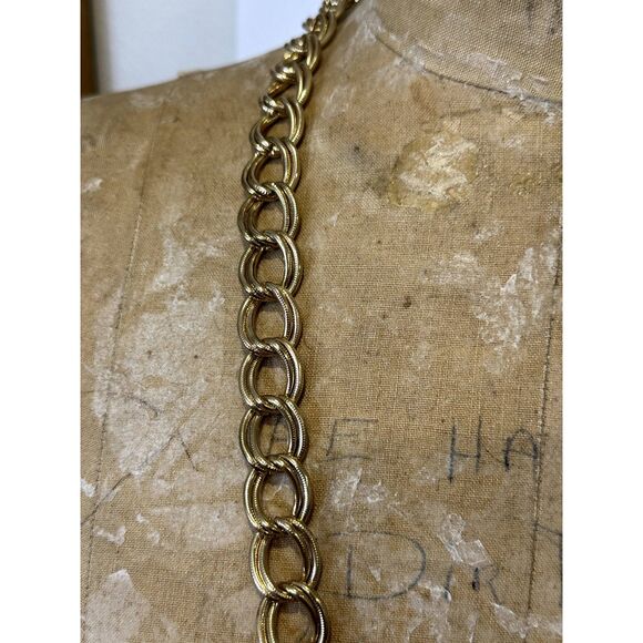 Vintage Gold Double Link Chain Necklace 90s Style Necklace - Picture 6 of 6
